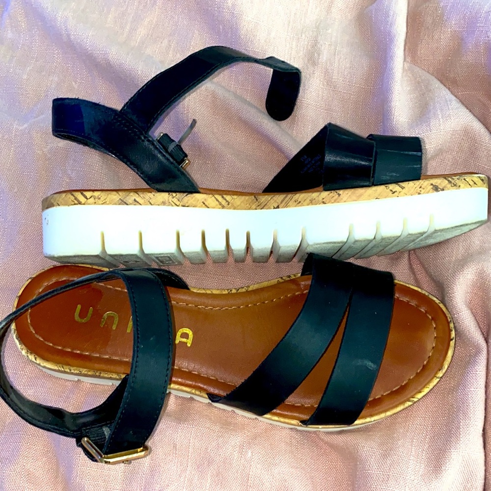 Black platform sandals